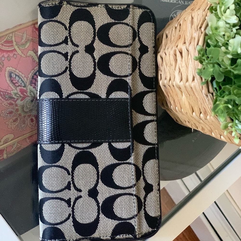 COACH logo black and gray wallet